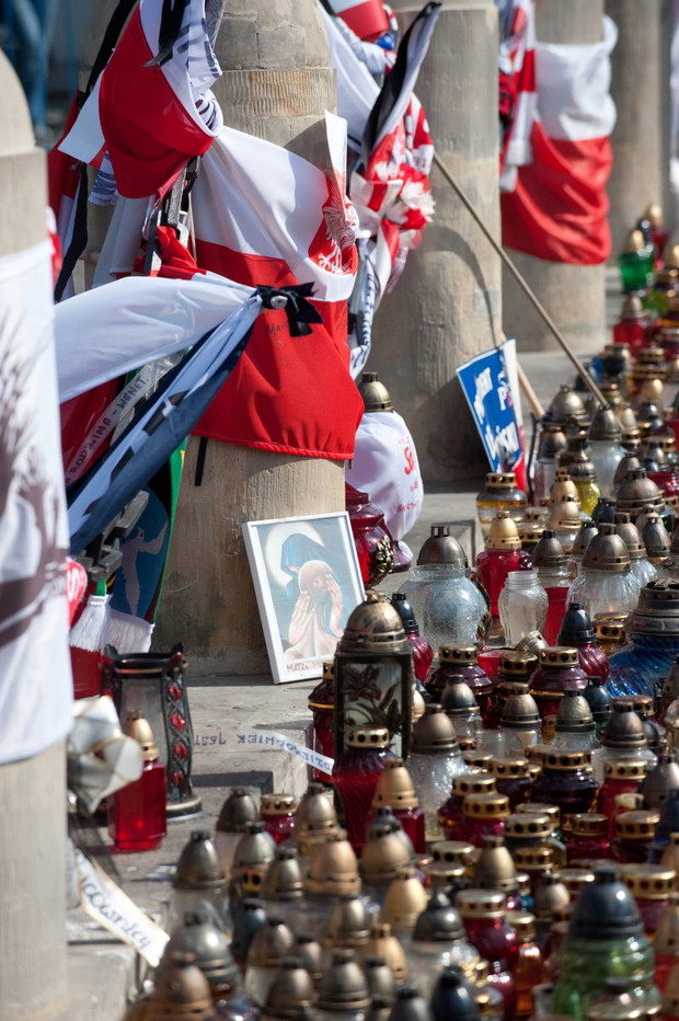 Ceremonia pogrzebowa pary prezydenckiej - zdjęcie