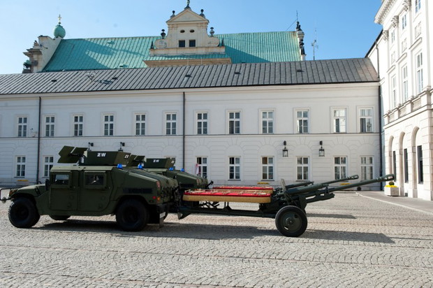 Ceremonia pogrzebowa pary prezydenckiej - zdjęcie
