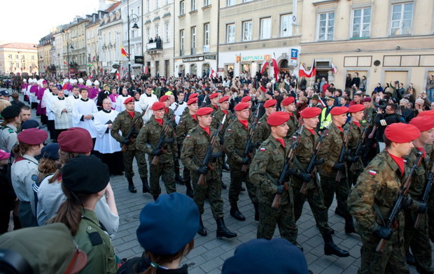 Ceremonia pogrzebowa pary prezydenckiej - zdjęcie
