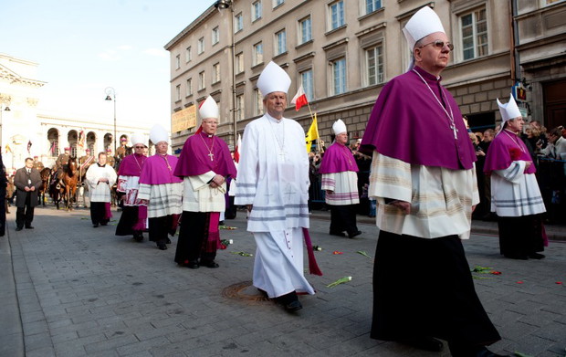 Ceremonia pogrzebowa pary prezydenckiej - zdjęcie