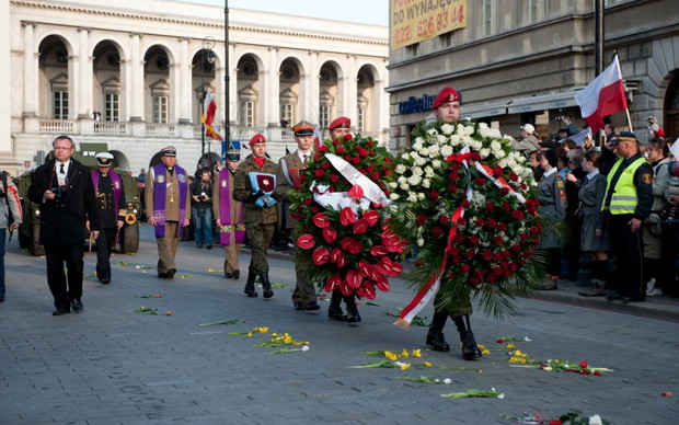 Ceremonia pogrzebowa pary prezydenckiej - zdjęcie