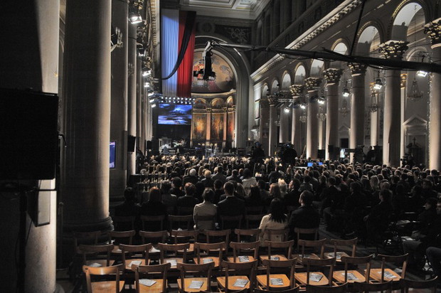 Fryderyk 2010 - Artyści w hołdzie ofiarom katastrofy lotniczej w Smoleńsku - zdjęcie