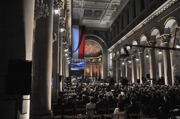 Fryderyk 2010 - Artyści w hołdzie ofiarom katastrofy lotniczej w Smoleńsku - zdjęcie