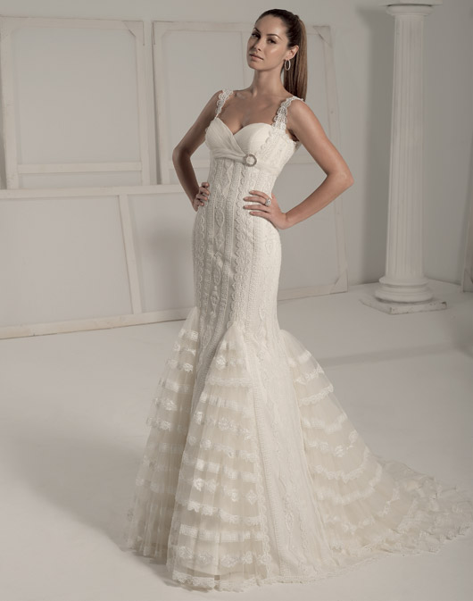 Kolekcja sukien ślubnych Fara Sposa 2009 - zdjęcie