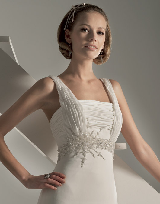 Kolekcja sukien ślubnych Fara Sposa 2009 - zdjęcie