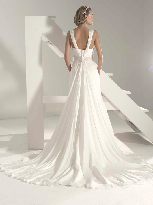 Kolekcja sukien ślubnych Fara Sposa 2009 - zdjęcie