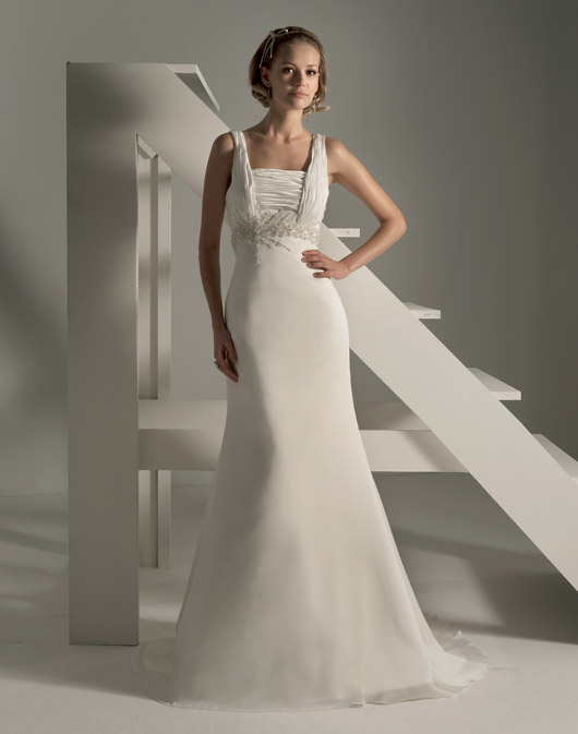 Kolekcja sukien ślubnych Fara Sposa 2009 - zdjęcie