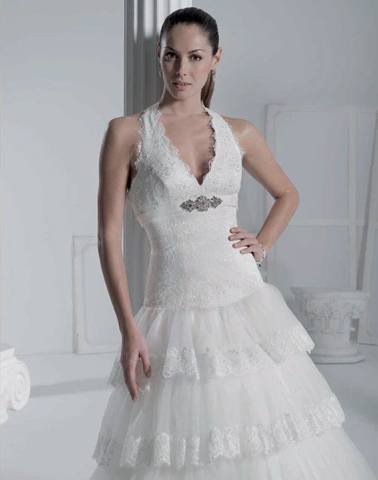 Kolekcja sukien ślubnych Fara Sposa 2009 - zdjęcie