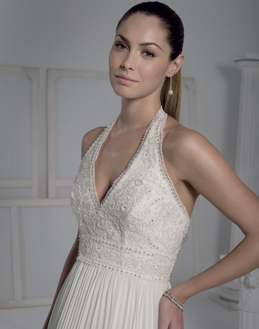 Suknie ślubne Fara Sposa 2009 - zdjęcie
