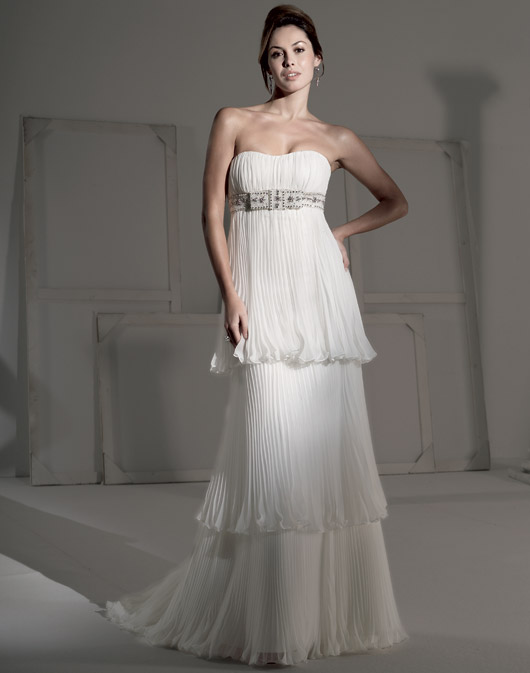 Suknie ślubne Fara Sposa 2009 - zdjęcie