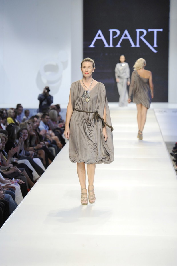 - Warsaw Fashion Street