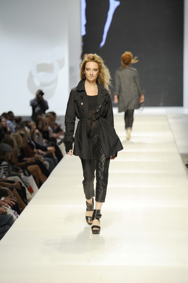 - Warsaw Fashion Street