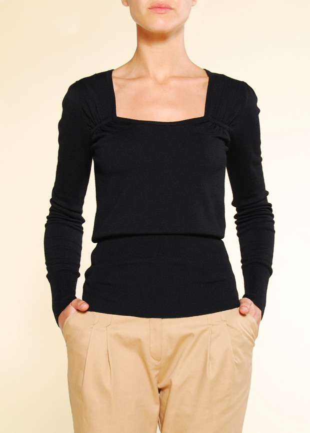czarny sweter Mango - jesień-zima 2010/2011