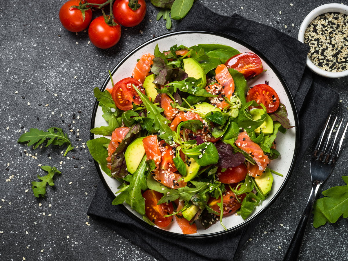 salatkazwedzonymlososiem-7030ac7