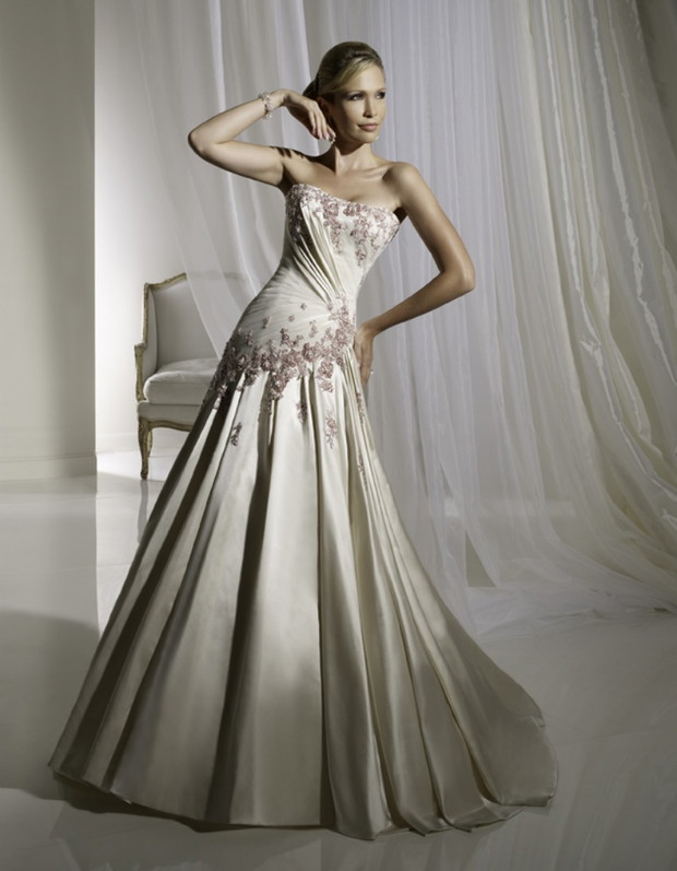 Suknie ślubne Sophia Tolli 2011 - zdjęcie