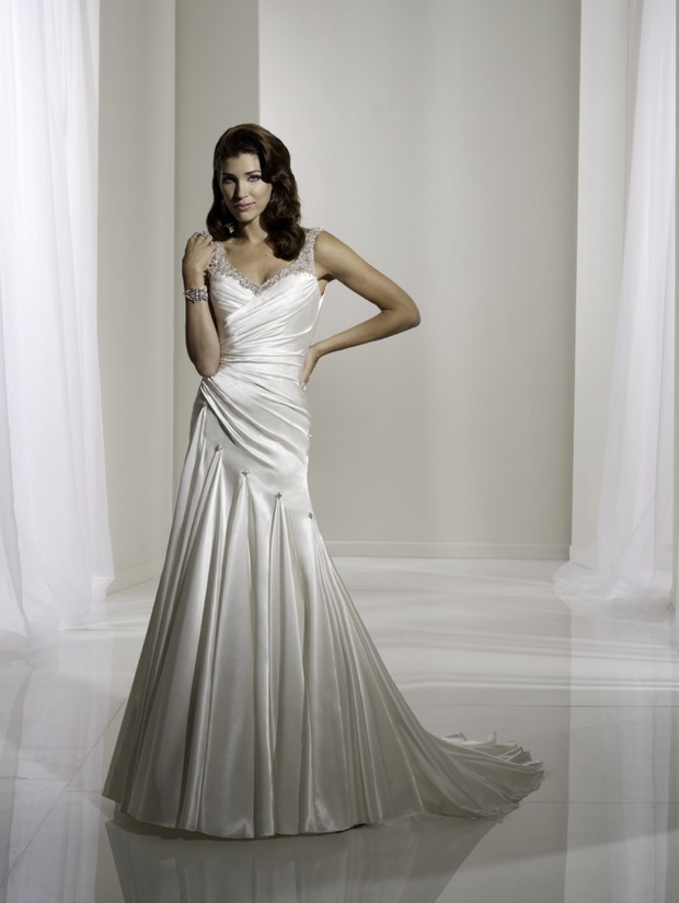 Suknie ślubne Sophia Tolli 2011 - zdjęcie