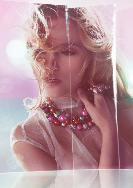 Swarovski wiosna/lato 2011 - zdjęcie