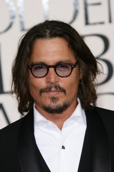 Johnny Depp - Złote Globy 2011