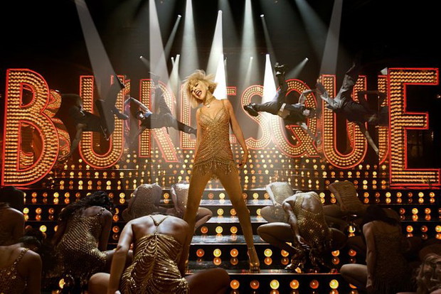 Burleska (reż. Steve Antin) - zdjęcie