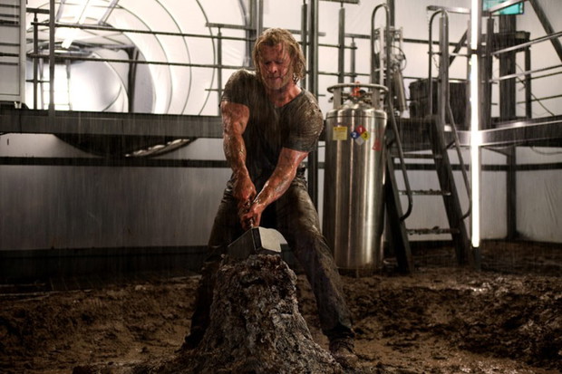 Thor 3D (reż. Kenneth Branagh) - zdjęcie
