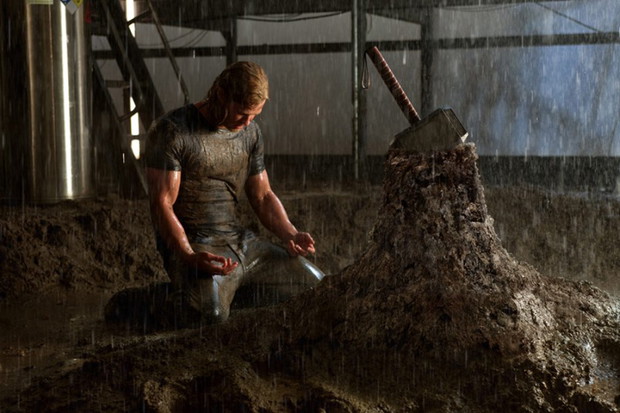 Thor 3D (reż. Kenneth Branagh) - zdjęcie