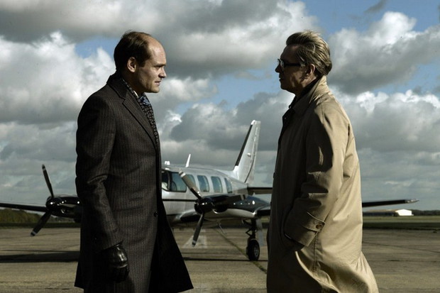 Gary Oldman, David Dencik - Szpieg