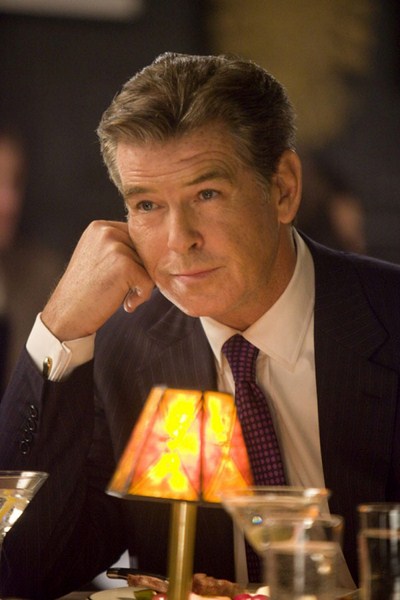 Pierce Brosnan - Jak ona to robi?