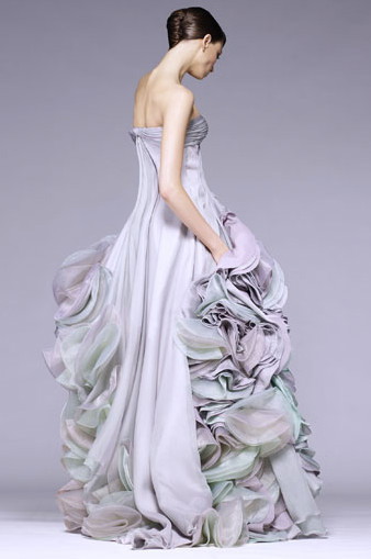suknia ślubna ombre Versace