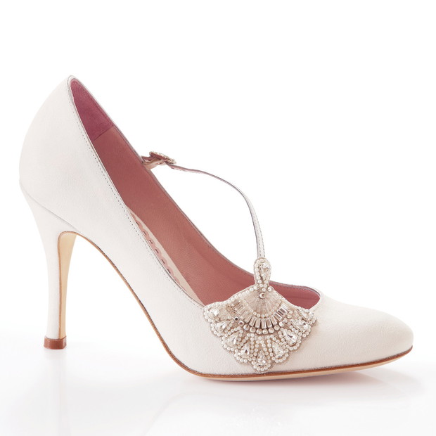 buty ślubne Emmy Shoes z aplikacją z paskiem