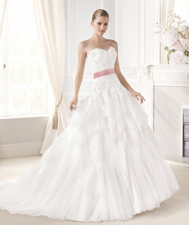 suknia ślubna La Sposa z paskiem