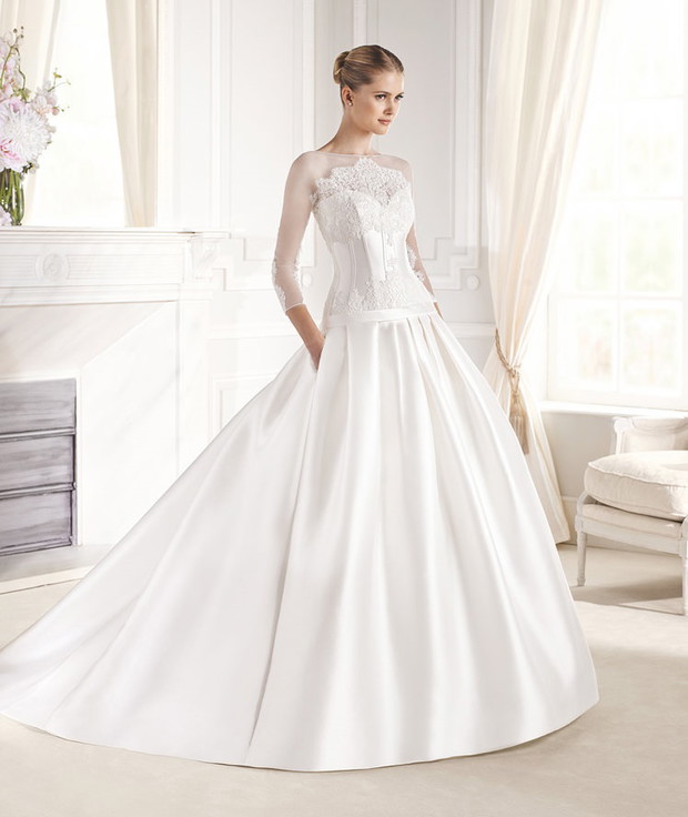 suknia ślubna La Sposa z rękawem 3/4