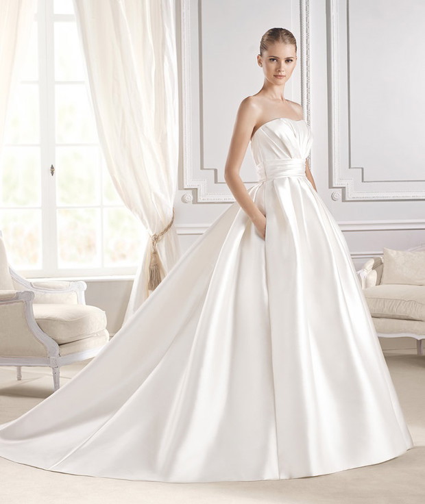 suknia ślubna La Sposa z trenem