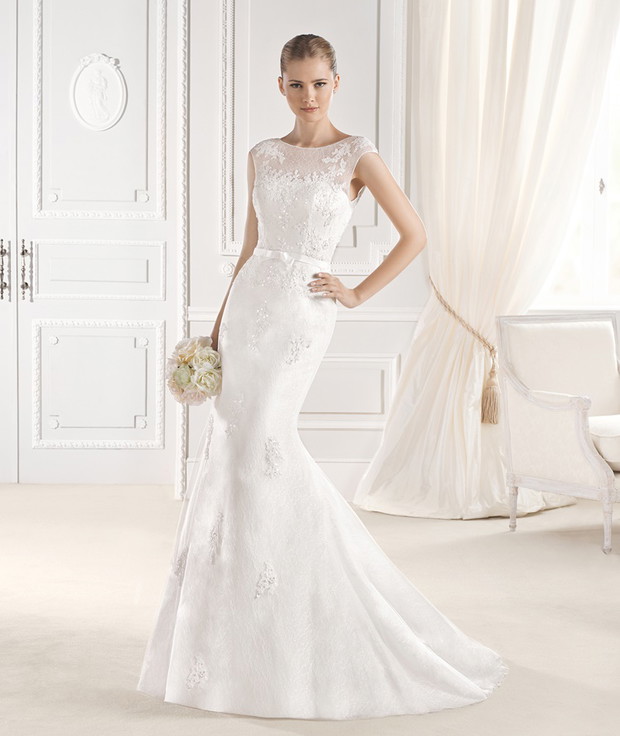 suknia ślubna La Sposa zabudowana