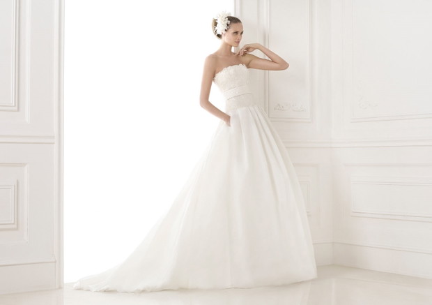 suknia ślubna Pronovias