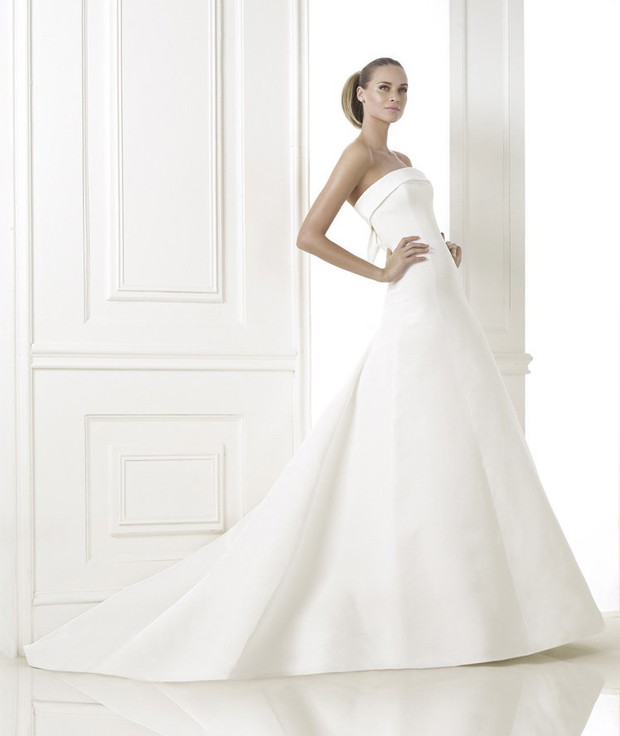 suknia ślubna Pronovias