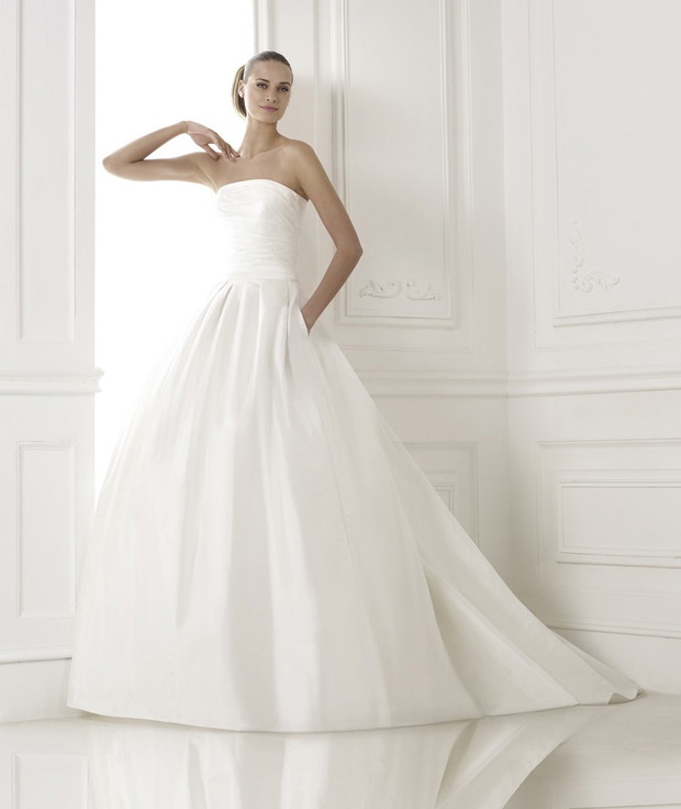 suknia ślubna Pronovias