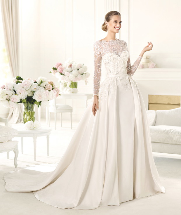 suknia ślubna Elie Saab z długam rękawem