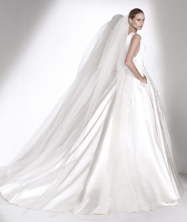 suknia ślubna Elie Saab z trenem