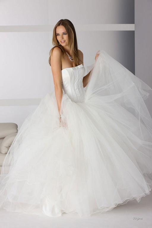 Suknie ślubne Affinity Bridal - jesień 2011