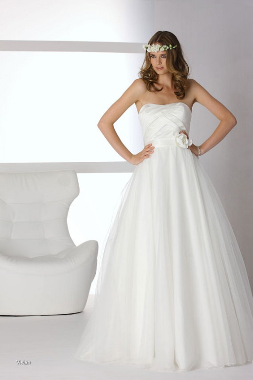 Suknie ślubne Affinity Bridal - jesień 2011