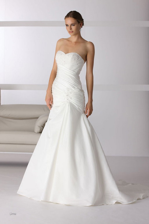 Suknie ślubne Affinity Bridal - jesień 2011