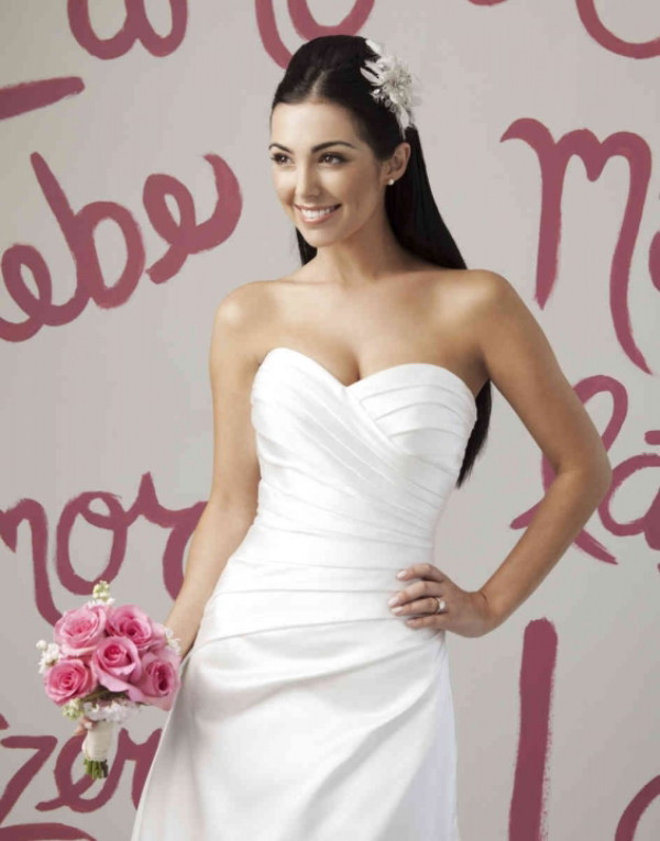 Najnowsza kolekcja sukien ślubnych Sweetheart 2012 - galeria