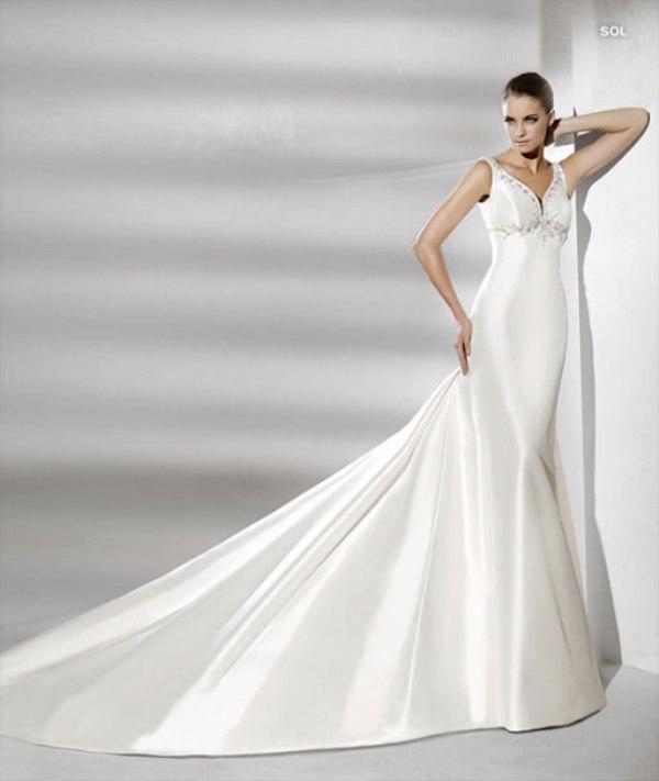 Spektakularne kreacje z kolekcji sukien ślubnych La Sposa 2012