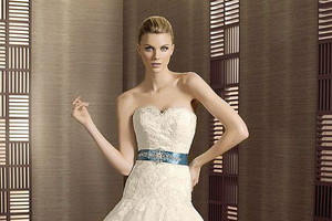 Materialy prasowe White One