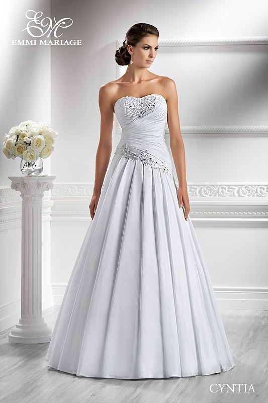 Sukienki ślubne Emmi Mariage - linia Exclusive 2013
