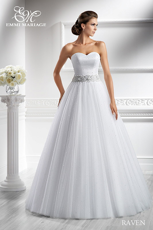 Sukienki ślubne Emmi Mariage - linia Exclusive 2013