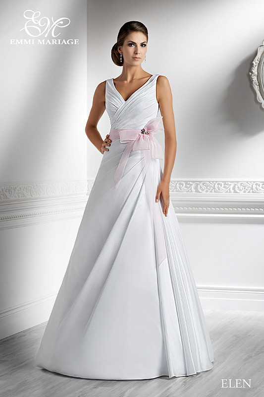 Sukienki ślubne Emmi Mariage - linia Exclusive 2013