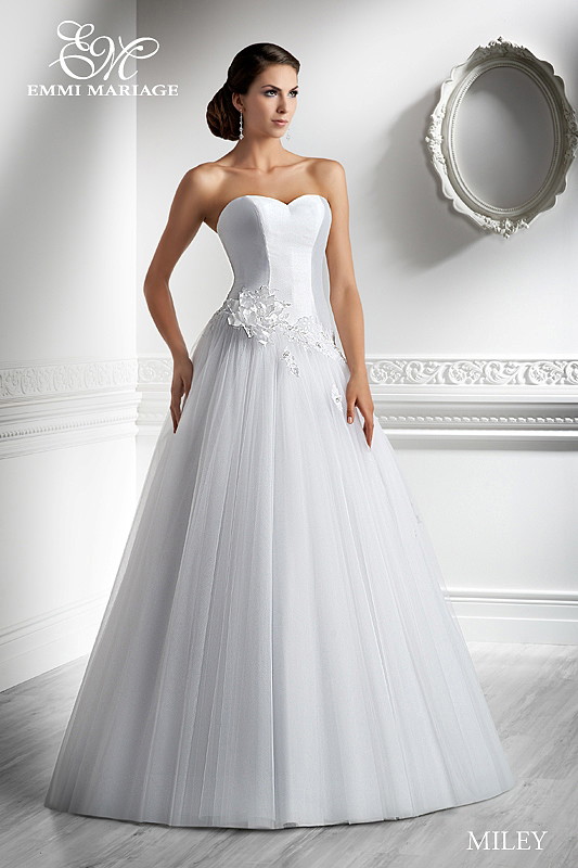 Sukienki ślubne Emmi Mariage - linia Exclusive 2013