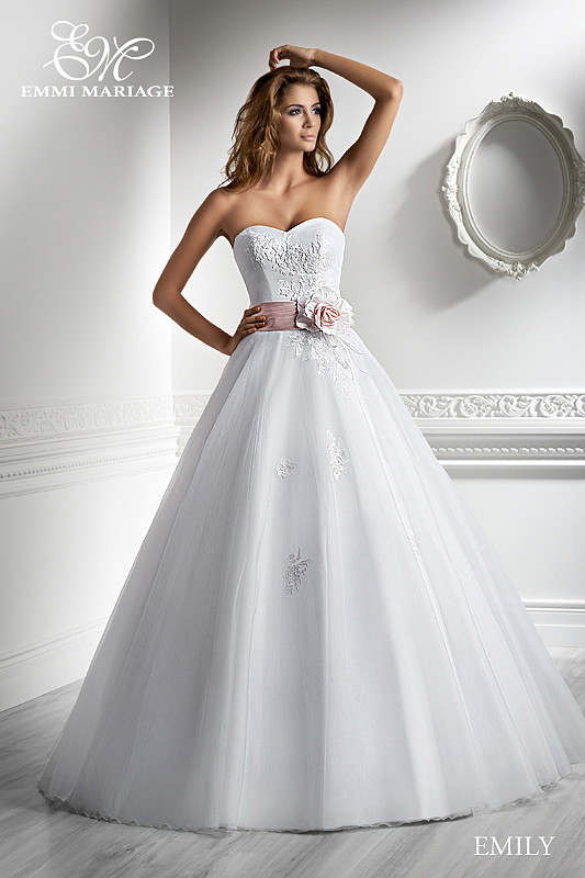 Suknie ślubne Emmi Mariage - linia Diamond 2013