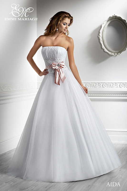 Suknie ślubne Emmi Mariage - linia Diamond 2013